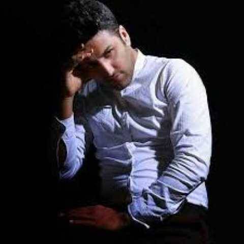 دانلود آهنگ جدید پویا بیاتی نگو تنهایی